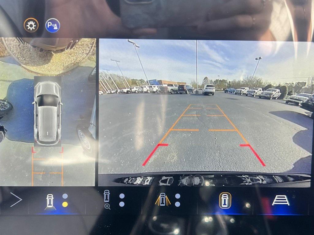 new 2026 Chevrolet Equinox car, priced at $38,785