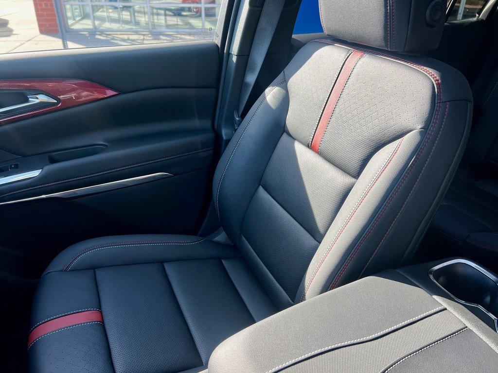 new 2026 Chevrolet Traverse car, priced at $58,795