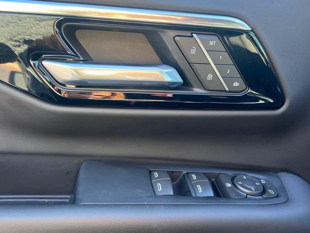 used 2025 Chevrolet Tahoe car, priced at $67,861