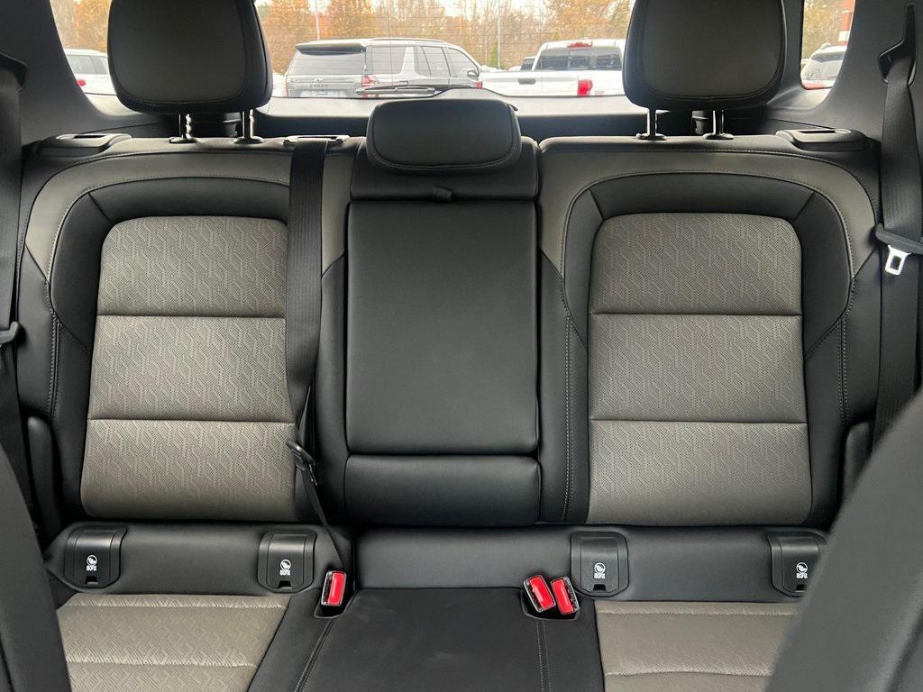 new 2026 Chevrolet Equinox car, priced at $33,815