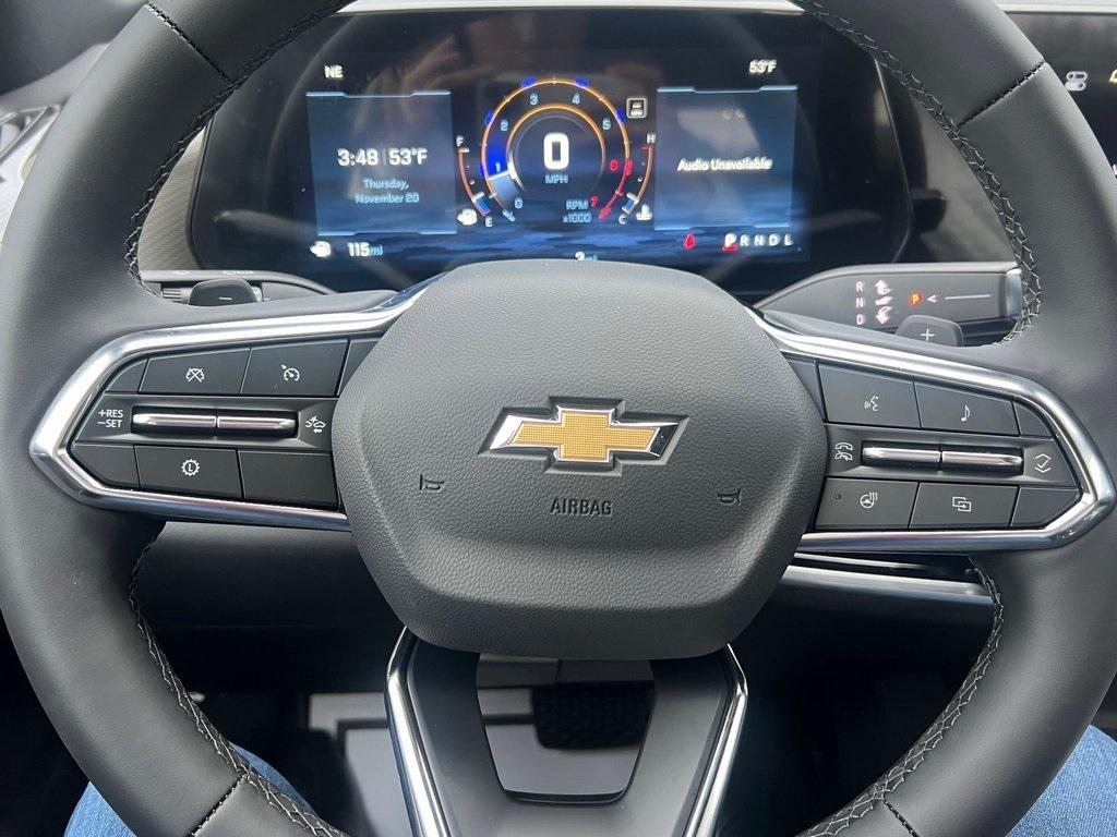 new 2026 Chevrolet Equinox car, priced at $33,815