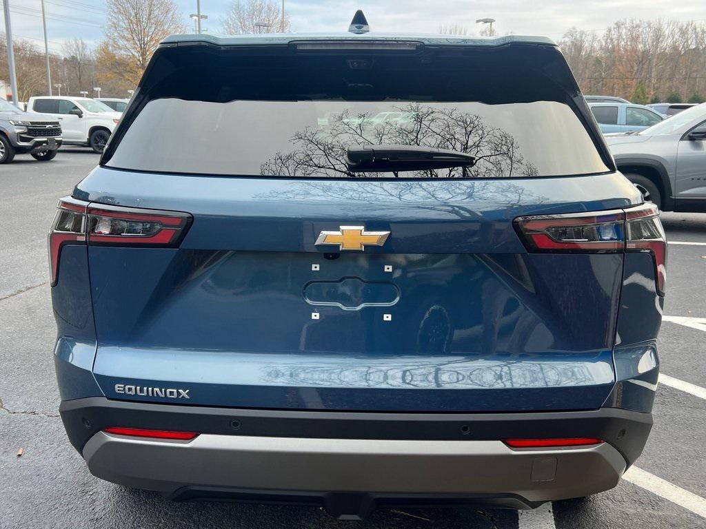 new 2026 Chevrolet Equinox car, priced at $33,815