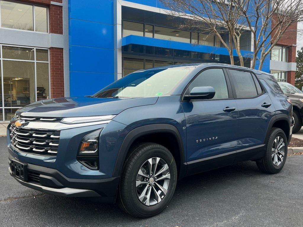 new 2026 Chevrolet Equinox car, priced at $33,815