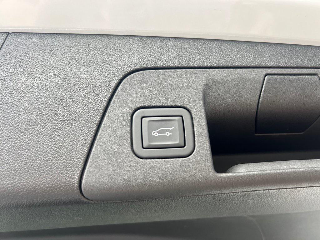 used 2023 Buick Envision car, priced at $28,480