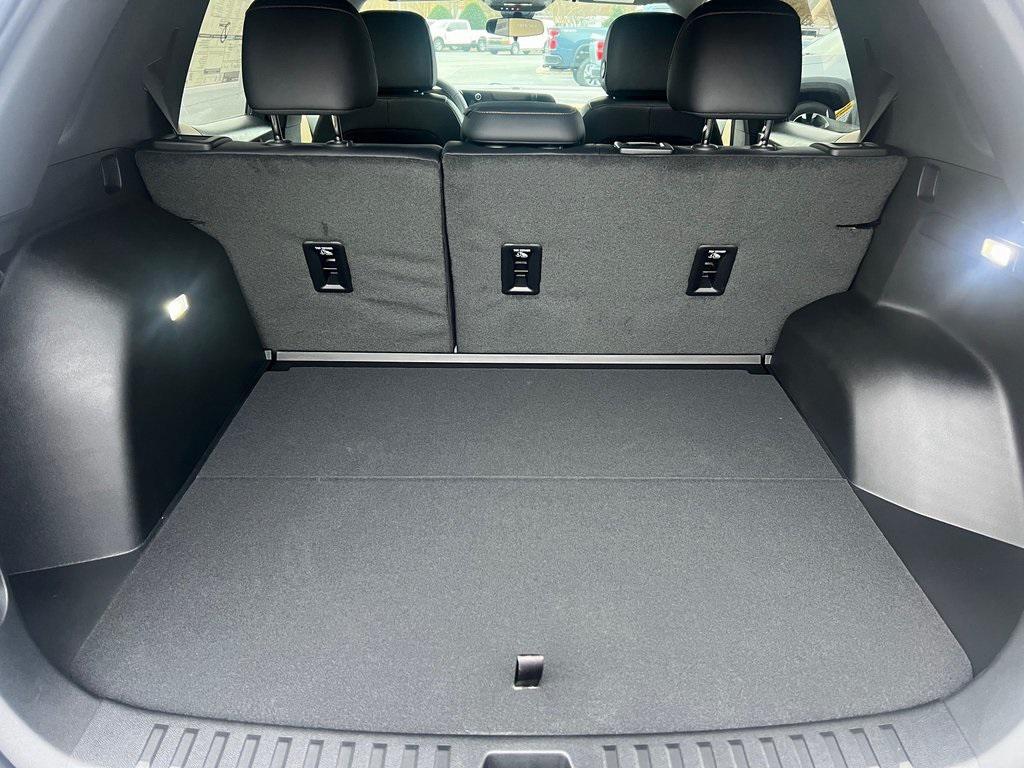 new 2026 Chevrolet Equinox car, priced at $37,340