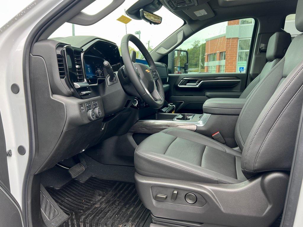 new 2025 Chevrolet Silverado 2500 car, priced at $74,550