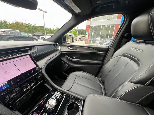 used 2024 Jeep Grand Cherokee car, priced at $50,989