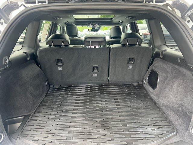 used 2024 Jeep Grand Cherokee car, priced at $50,989
