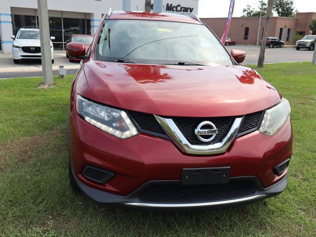 used 2016 Nissan Rogue car, priced at $12,375