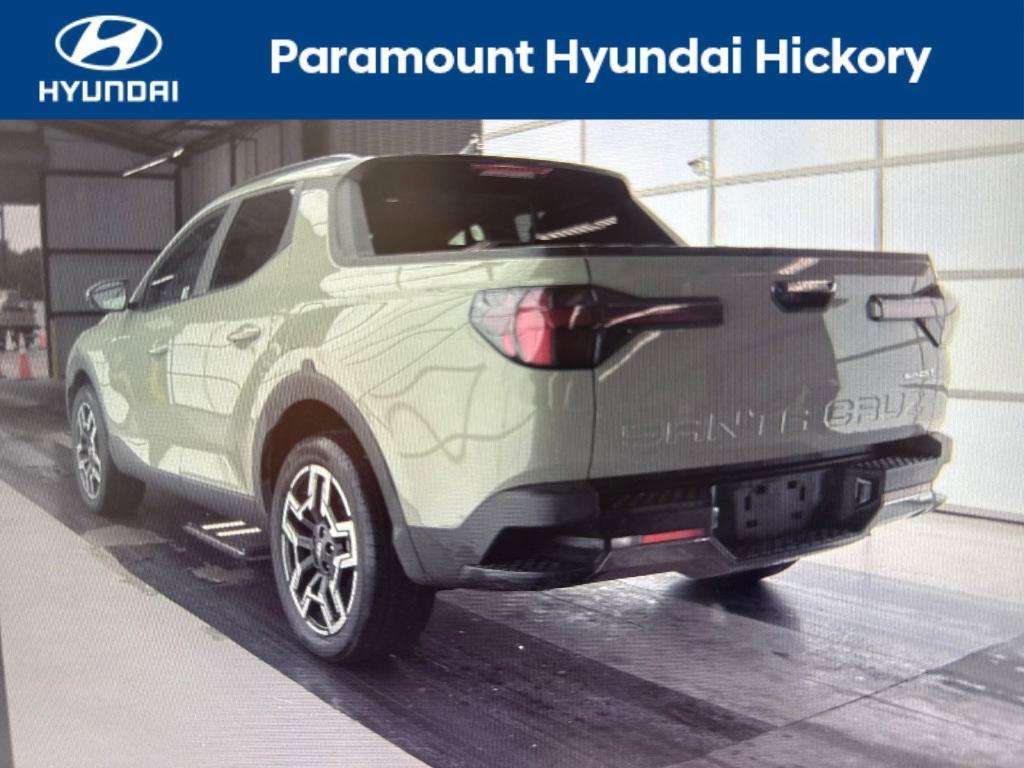 used 2025 Hyundai SANTA CRUZ car, priced at $35,900