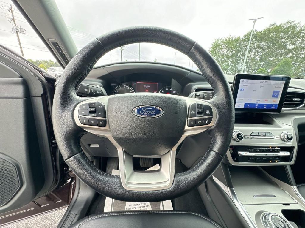 used 2022 Ford Explorer car, priced at $30,900