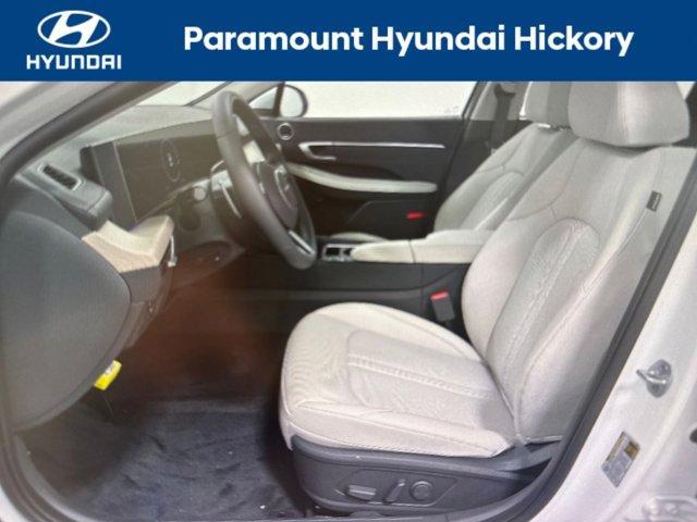 used 2025 Hyundai Sonata Hybrid car, priced at $35,900
