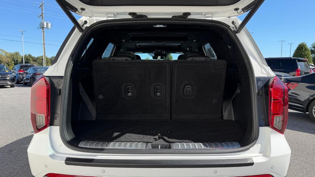 used 2023 Hyundai Palisade car, priced at $39,900