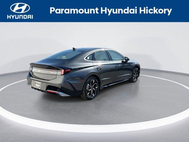 used 2025 Hyundai Sonata car, priced at $26,900
