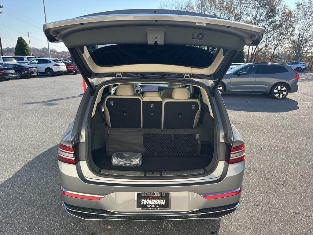 used 2025 Genesis GV80 car, priced at $69,900