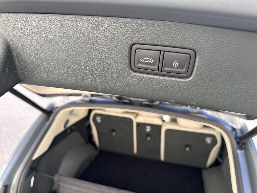 used 2025 Genesis GV80 car, priced at $69,900