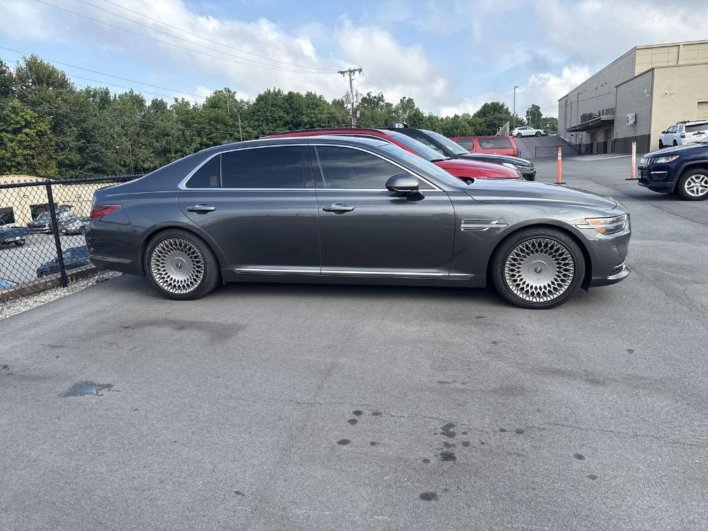 used 2021 Genesis G90 car, priced at $42,900