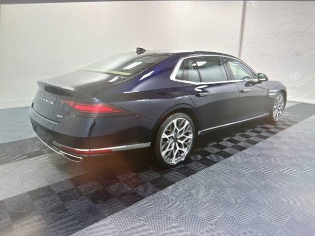 used 2025 Genesis G90 car, priced at $79,900