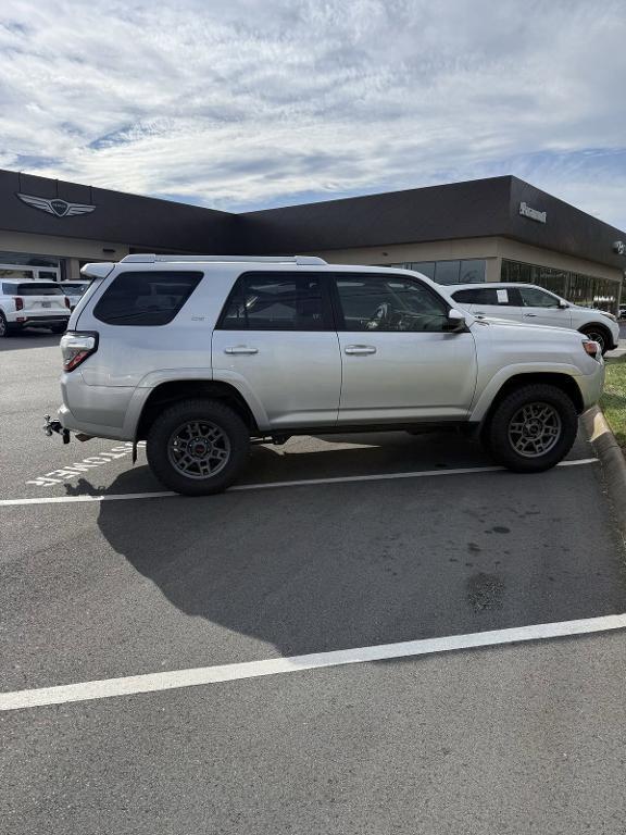 used 2015 Toyota 4Runner car, priced at $24,900