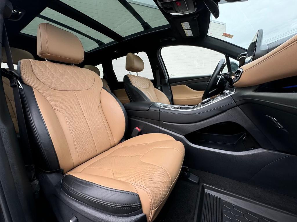 used 2023 Hyundai Santa Fe car, priced at $32,900