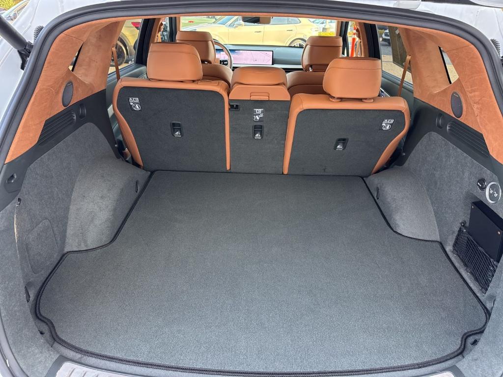 used 2025 Genesis GV80 car, priced at $68,900