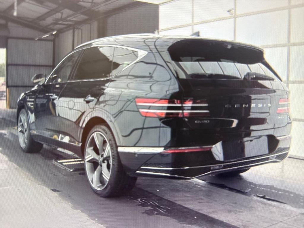 used 2025 Genesis GV80 car, priced at $67,900