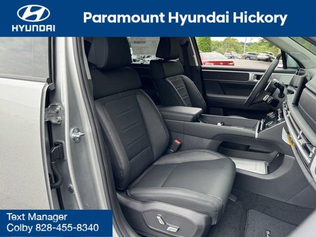 new 2024 Hyundai Santa Fe HEV car, priced at $45,675