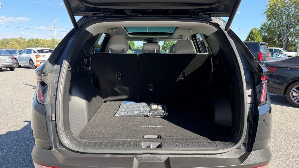 used 2023 Hyundai Tucson car, priced at $25,900