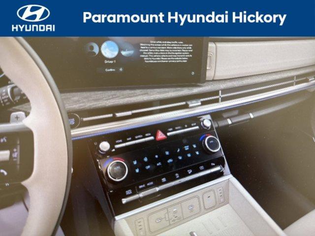 used 2025 Hyundai Santa Fe car, priced at $46,900