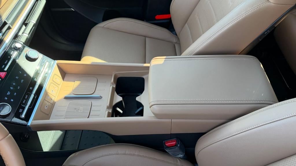 used 2025 Hyundai SANTA FE HEV car, priced at $42,800