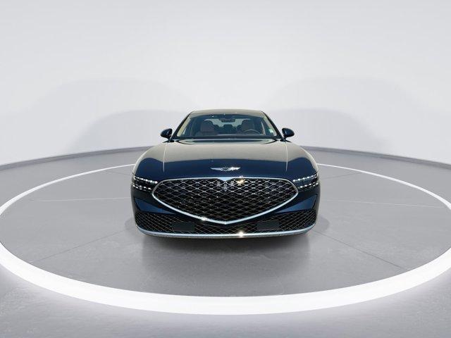 new 2025 Genesis G90 car, priced at $102,145
