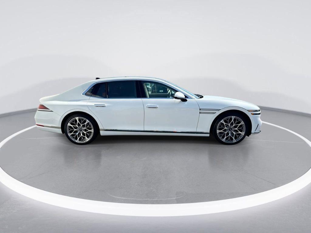 used 2024 Genesis G90 car, priced at $79,900