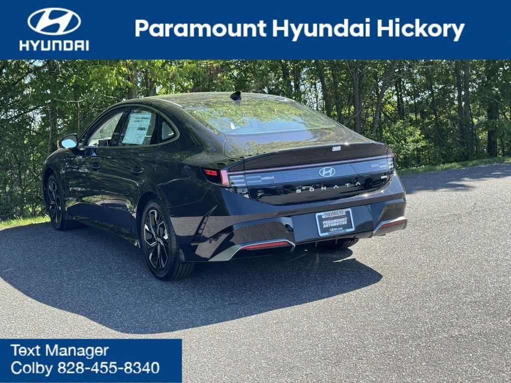 new 2024 Hyundai Sonata car, priced at $29,513