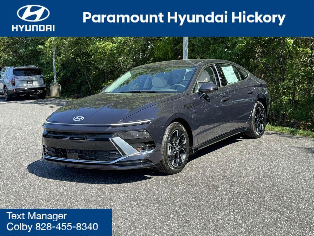 new 2024 Hyundai Sonata car, priced at $29,513