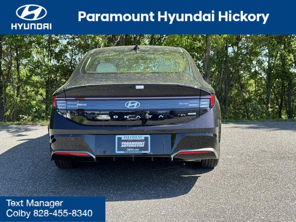 new 2024 Hyundai Sonata car, priced at $29,513