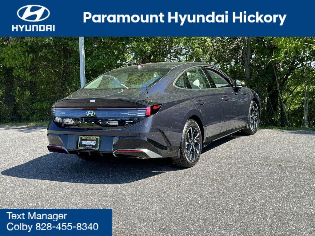 new 2024 Hyundai Sonata car, priced at $29,513