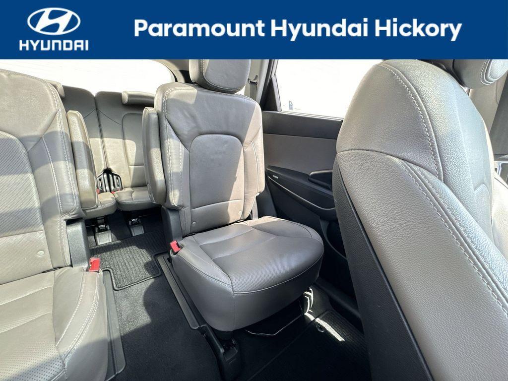 used 2015 Hyundai Santa Fe car, priced at $10,900