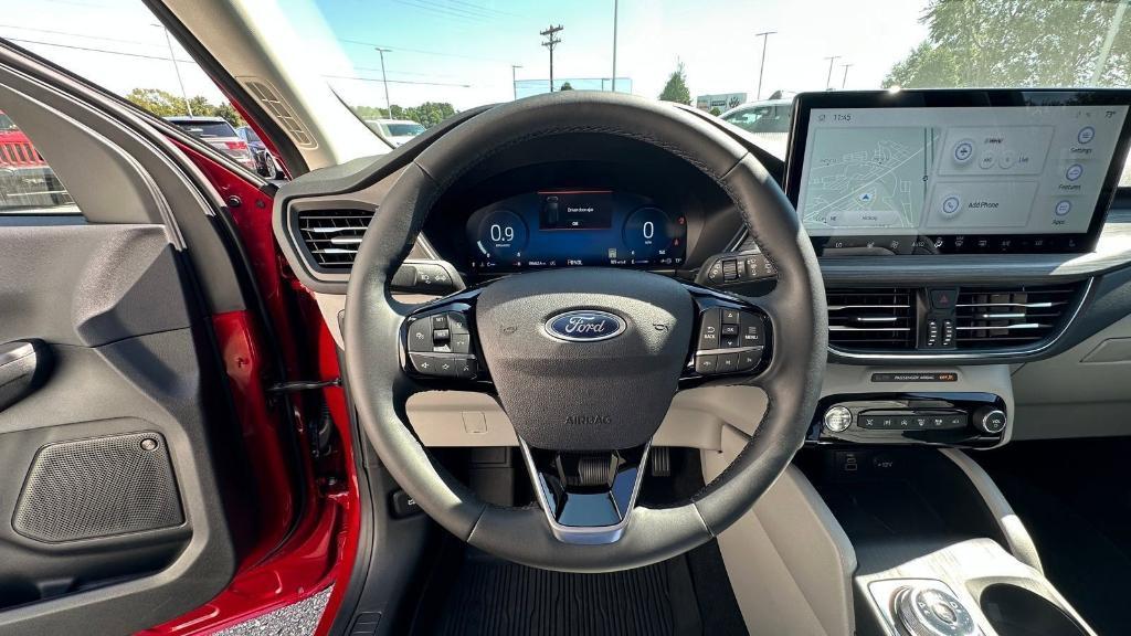 used 2024 Ford Escape car, priced at $28,900