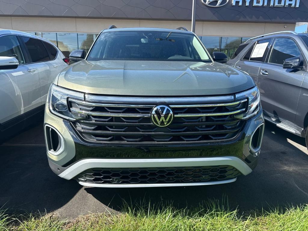 used 2024 Volkswagen Atlas car, priced at $36,700