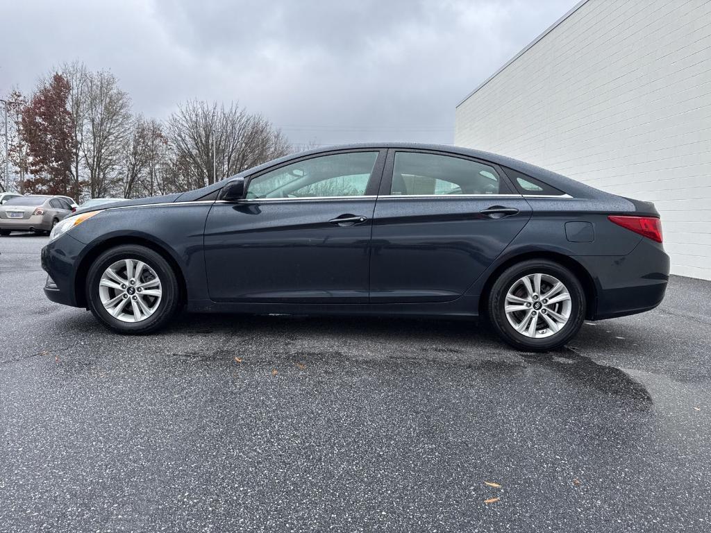 used 2013 Hyundai Sonata car, priced at $8,900