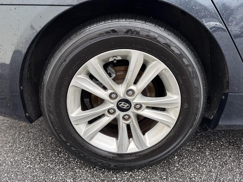 used 2013 Hyundai Sonata car, priced at $8,900