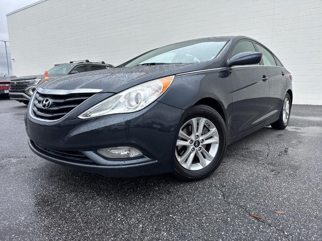 used 2013 Hyundai Sonata car, priced at $8,900