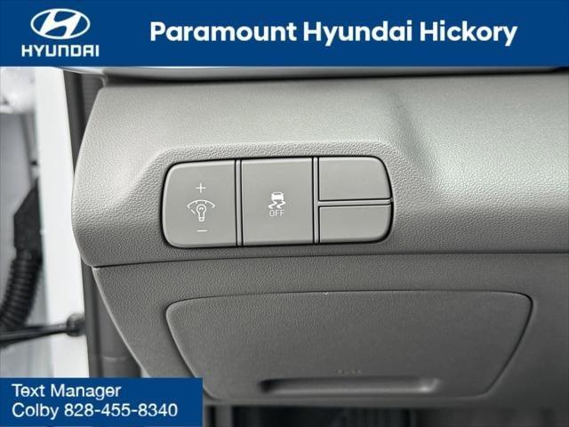 new 2024 Hyundai Elantra car, priced at $25,235
