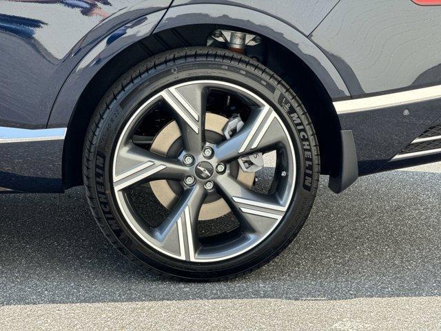 new 2025 Genesis GV80 car, priced at $69,859