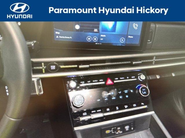 used 2025 Hyundai Santa Fe car, priced at $42,900