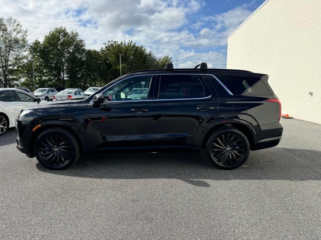 used 2025 Hyundai Palisade car, priced at $53,900