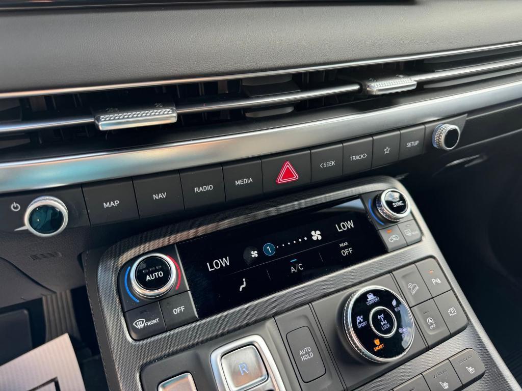 used 2025 Hyundai Palisade car, priced at $53,900