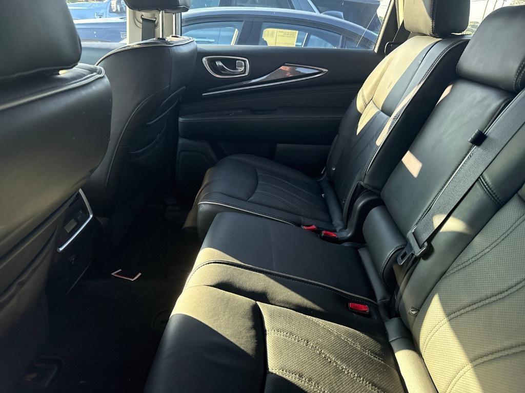 used 2018 INFINITI QX60 car, priced at $17,900
