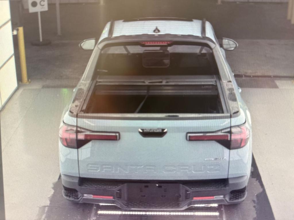 used 2025 Hyundai SANTA CRUZ car, priced at $37,900