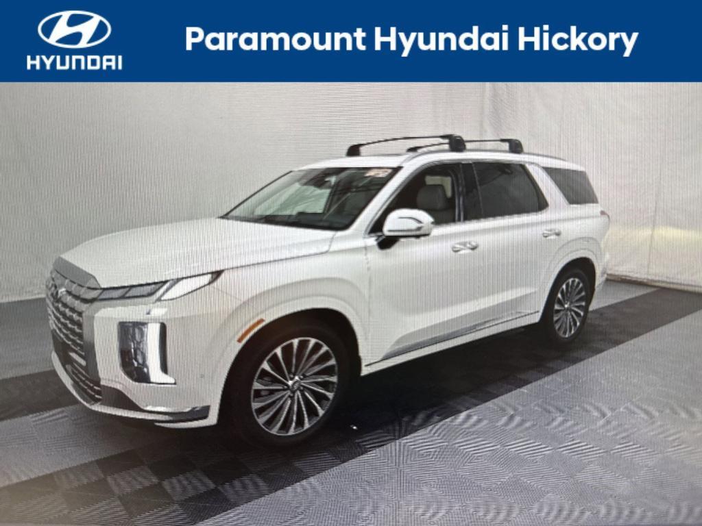 used 2025 Hyundai Palisade car, priced at $54,900